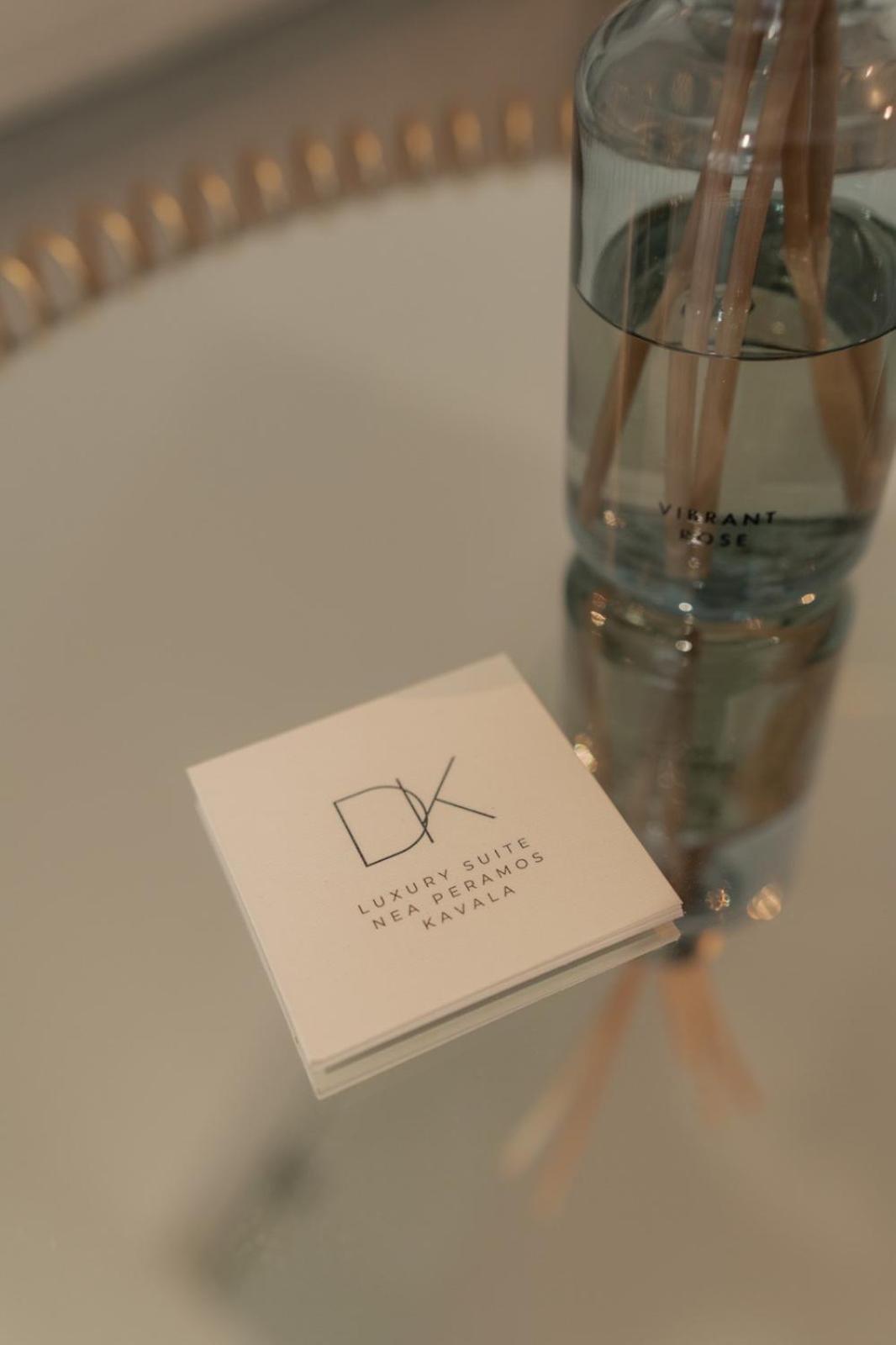 Dk Luxury Suite Néa Péramos Extérieur photo